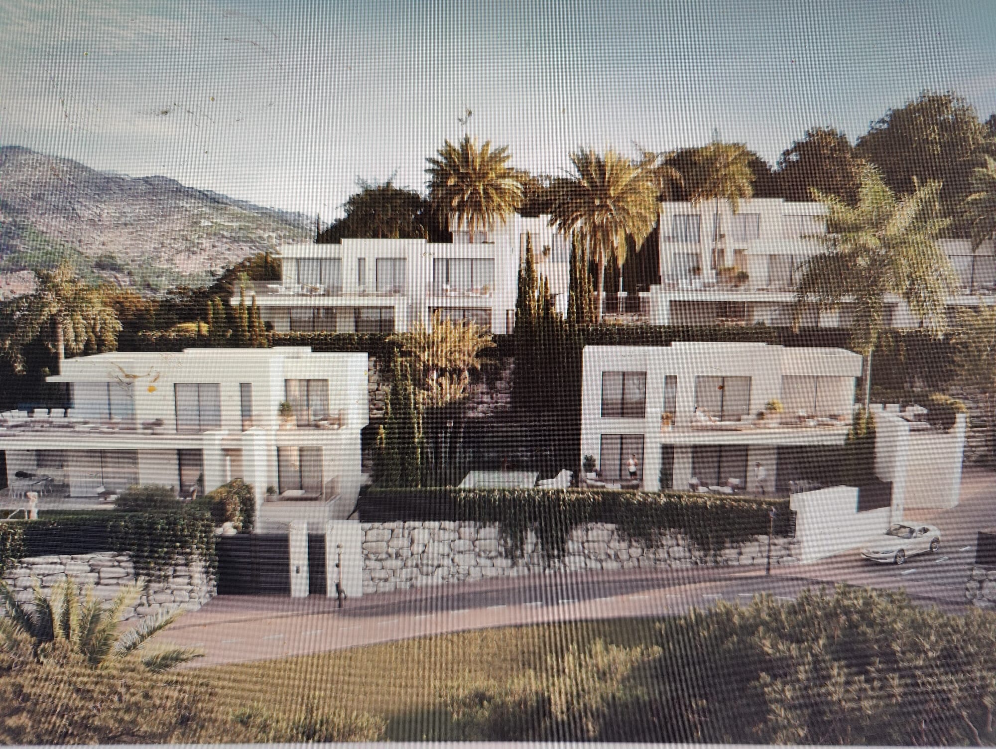 Gated Development of 7 Villas with 360 Panoramic Views